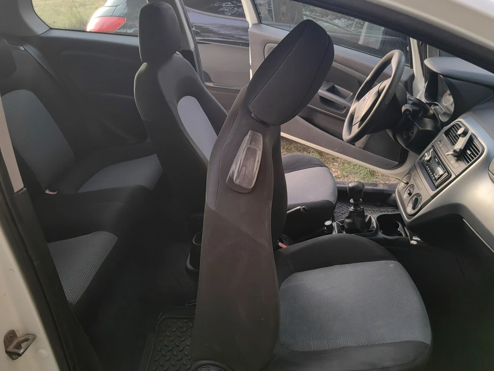 Fiat Punto, снимка 7 - Автомобили и джипове - 55696279