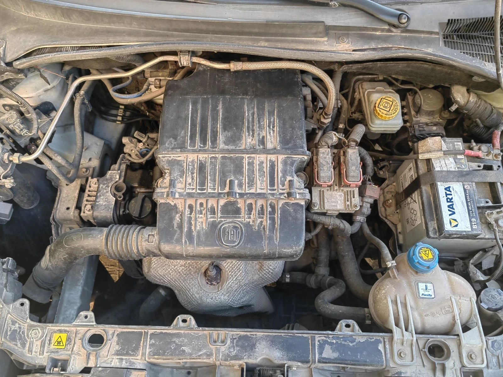 Fiat Punto, снимка 8 - Автомобили и джипове - 55696279