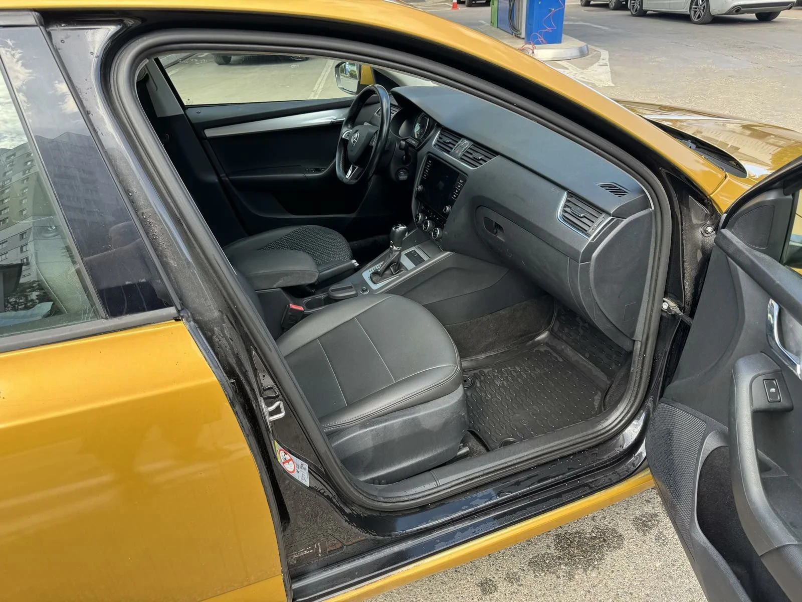Skoda Octavia 1 5 метан  нов внос 8777, снимка 16 - Автомобили и джипове - 56303993