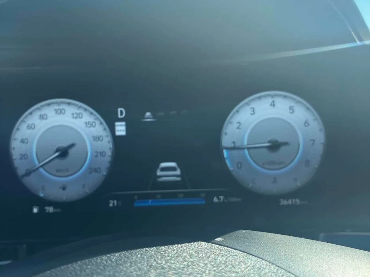 Hyundai Elantra * Preferred * CARFAX * ��� ������������ ������ | Mobile.bg � ����������� 8
