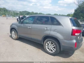 Обява за продажба на Kia Sorento LX  ~15 000 лв. - изображение 2