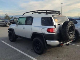 ����� �� �������� �� Toyota Fj cruiser * 4WD 4dr * 2 �����* 
