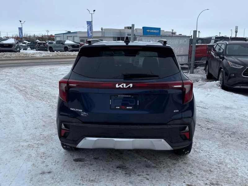 Kia Seltos * EX * CARFAX * БЕЗ ПЪРВОНАЧАЛНА ВНОСКА, снимка 4 - Автомобили и джипове - 52959349
