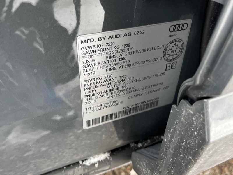 Audi Q3 2022 Komfort * CARFAX * БЕЗ ПЪРВОНАЧАЛНА ВНОСКА, снимка 11 - Автомобили и джипове - 52975388