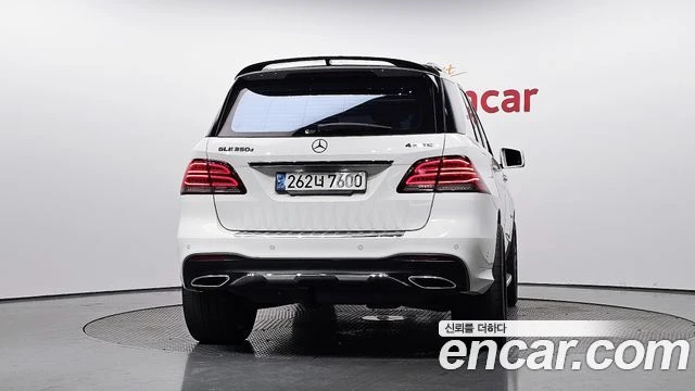 Mercedes-Benz GLE 350 | TOP SERVICE AMG OPTIC, снимка 4 - Автомобили и джипове - 55949694