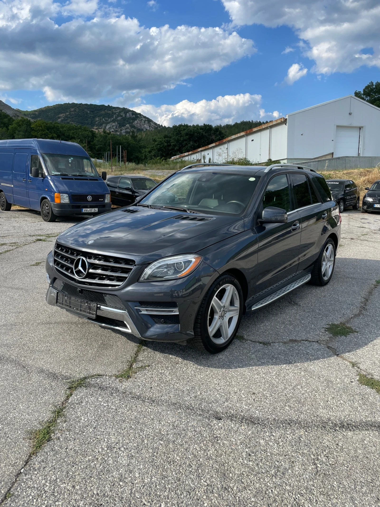 Mercedes-Benz ML 350  - изображение 2