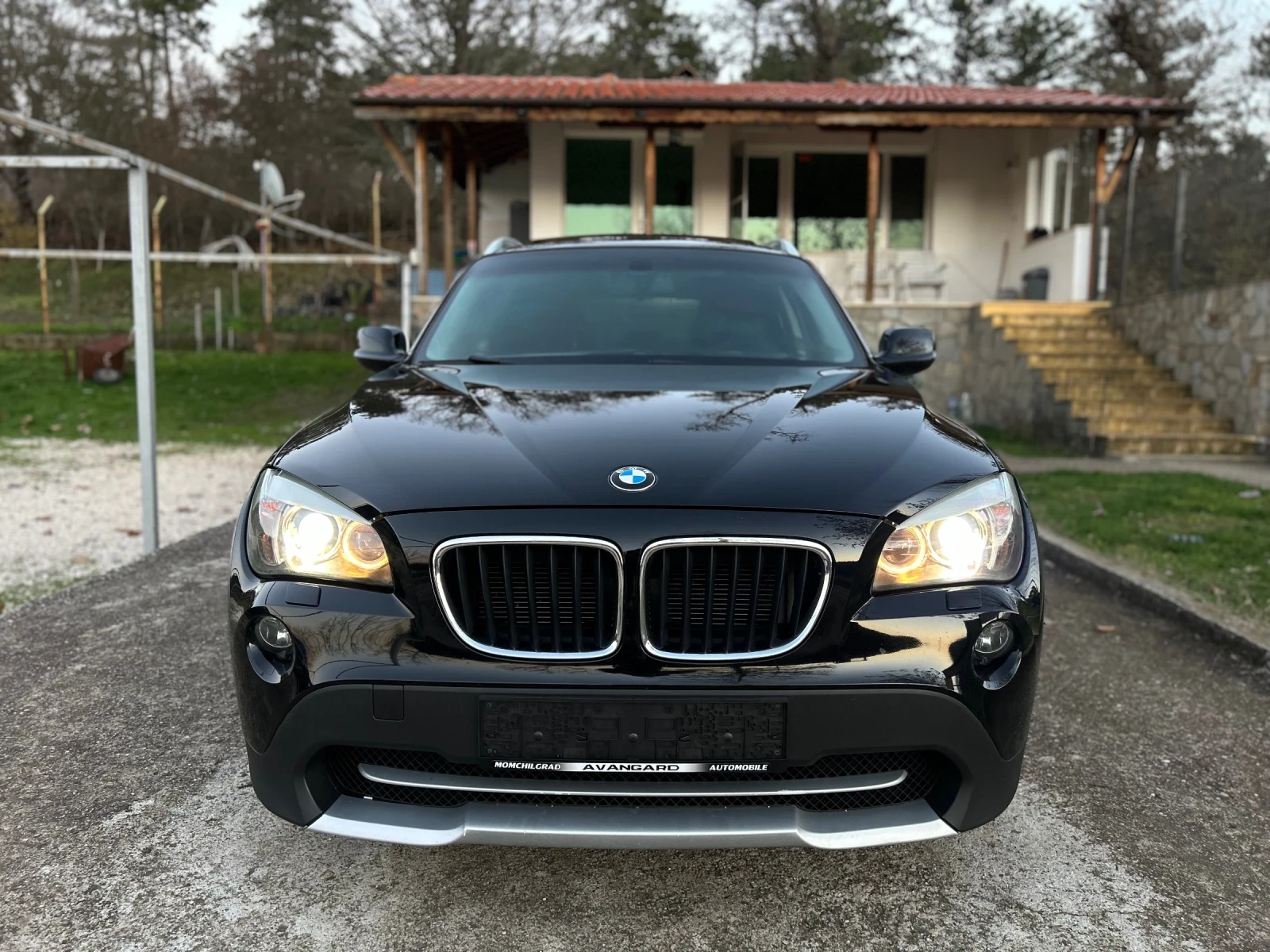 BMW X1 20D xDrive PANO XENON - изображение 5