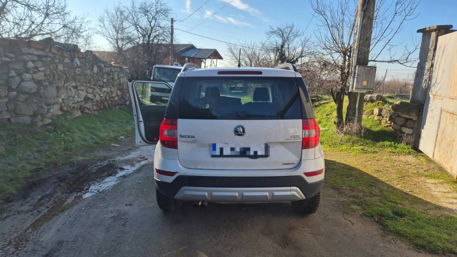 Skoda Yeti, снимка 4 - Автомобили и джипове - 53598423