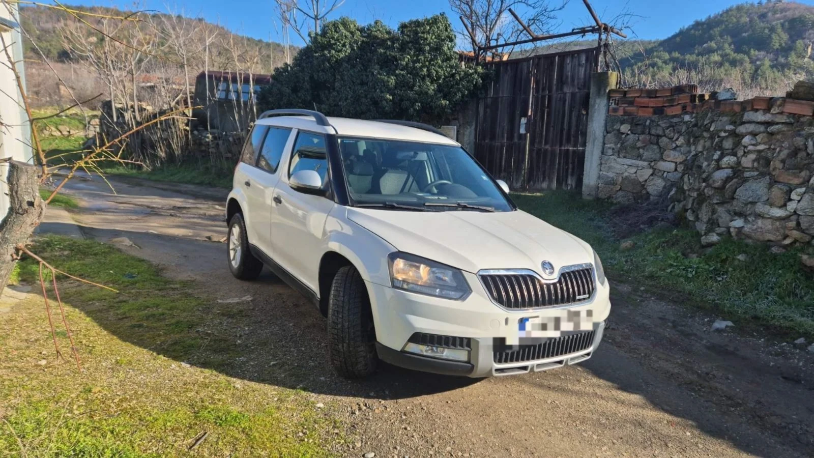 Skoda Yeti, снимка 3 - Автомобили и джипове - 53598423