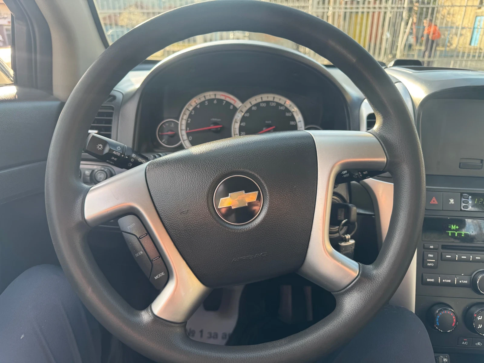Chevrolet Captiva 2.4i GPL 4x4, снимка 12 - Автомобили и джипове - 54127014