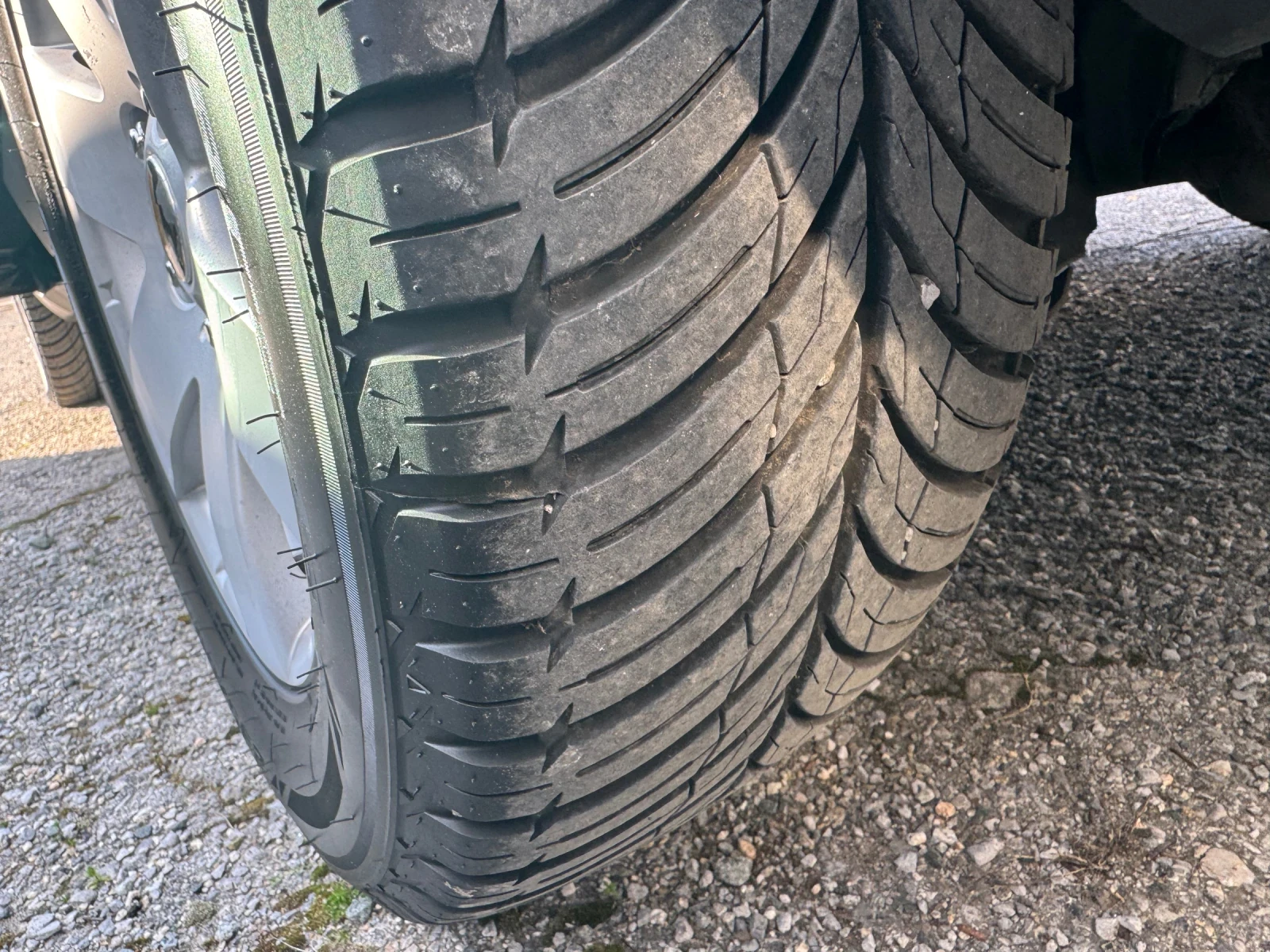 Chevrolet Captiva 2.4i GPL 4x4, снимка 15 - Автомобили и джипове - 54127014