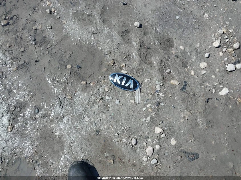 Kia Telluride 3.8l Lx, снимка 12 - Автомобили и джипове - 54242388