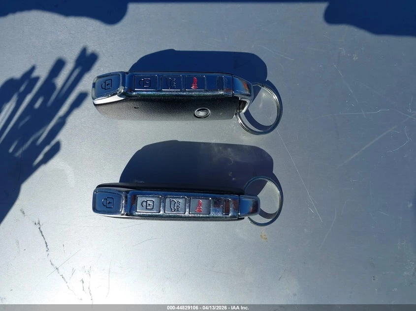 Kia Telluride 3.8l Lx, снимка 11 - Автомобили и джипове - 54242388