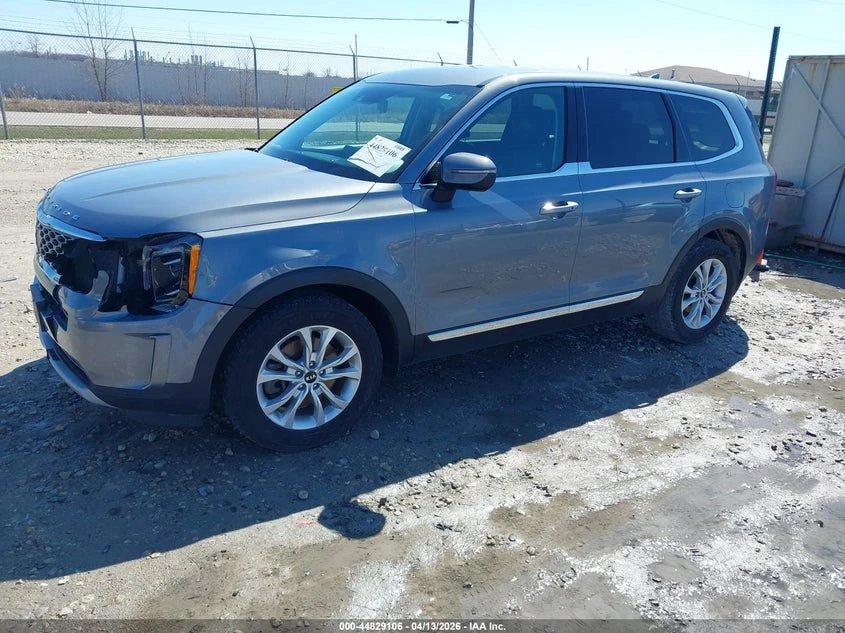 Kia Telluride 3.8l Lx, снимка 2 - Автомобили и джипове - 54242388