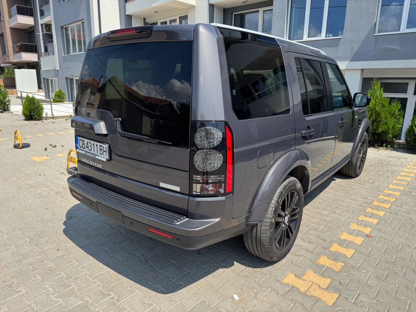 Land Rover Discovery HSE Landmark, снимка 7 - Автомобили и джипове - 54595656