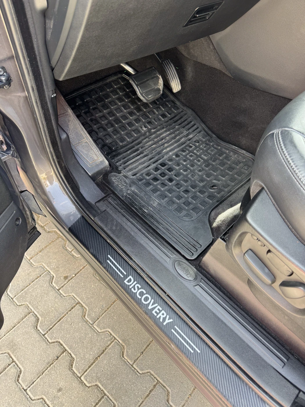 Land Rover Discovery HSE Landmark, снимка 12 - Автомобили и джипове - 54595656