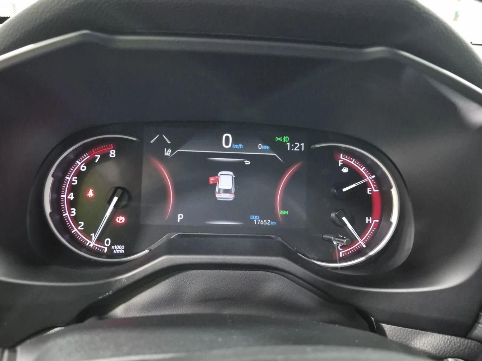 Toyota Rav4 XLE * * CARFAX * * АВТО КРЕДИТ * * , снимка 9 - Автомобили и джипове - 55049563