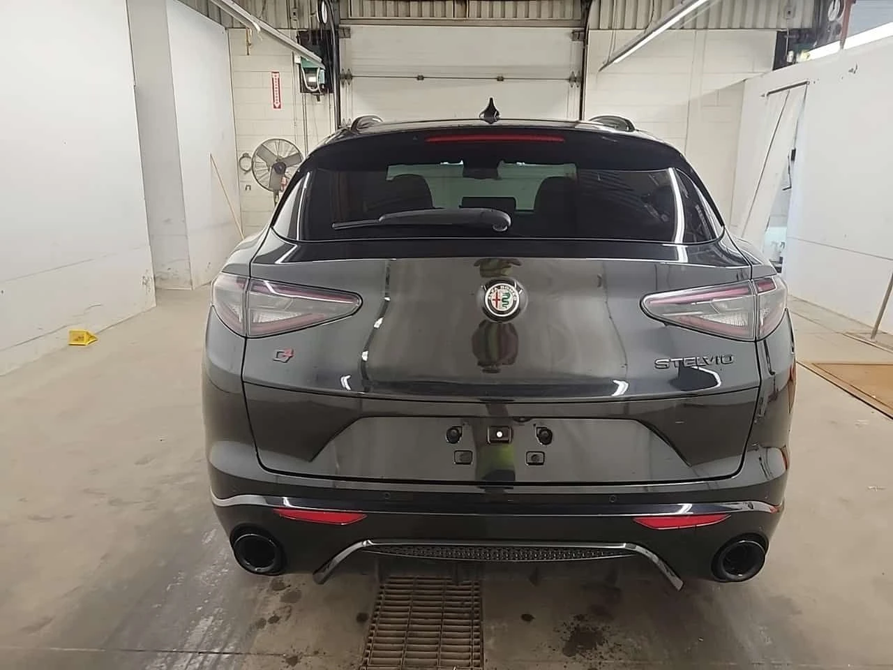 Alfa Romeo Stelvio * TI SPORT * CARFAX * ОПЦИЯ ЗА ФИНАНСИРАНЕ, снимка 17 - Автомобили и джипове - 55547350