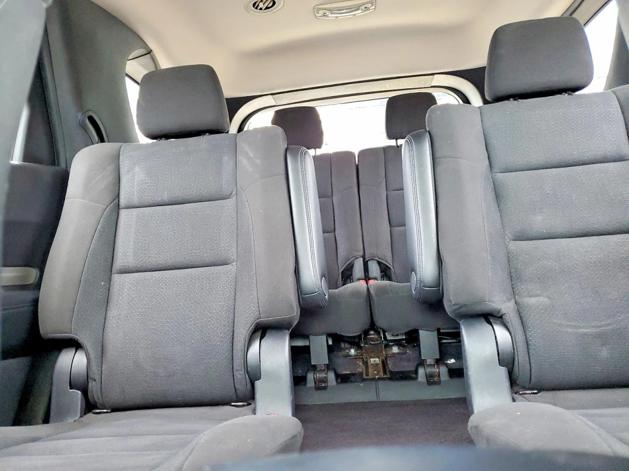 Dodge Durango 3.6l Sxt, снимка 10 - Автомобили и джипове - 56475739