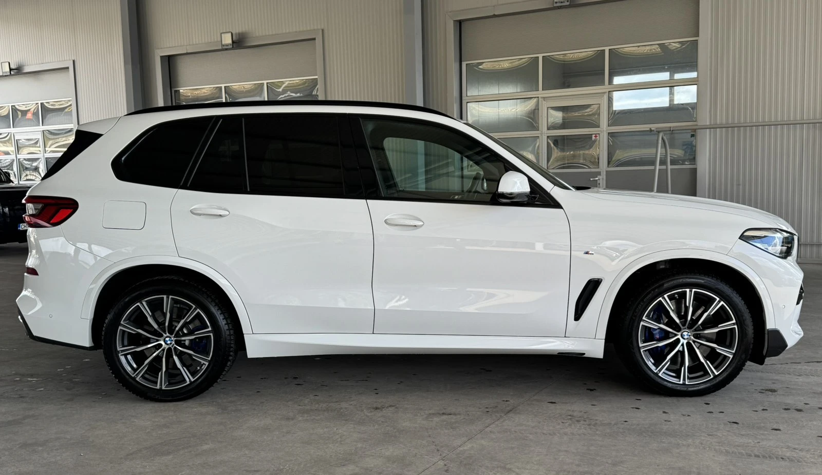 BMW X5 3.0d* 265ps* M Sport* SWAROVSKI* Distr* CARBON H/K | Mobile.bg � ����������� 6