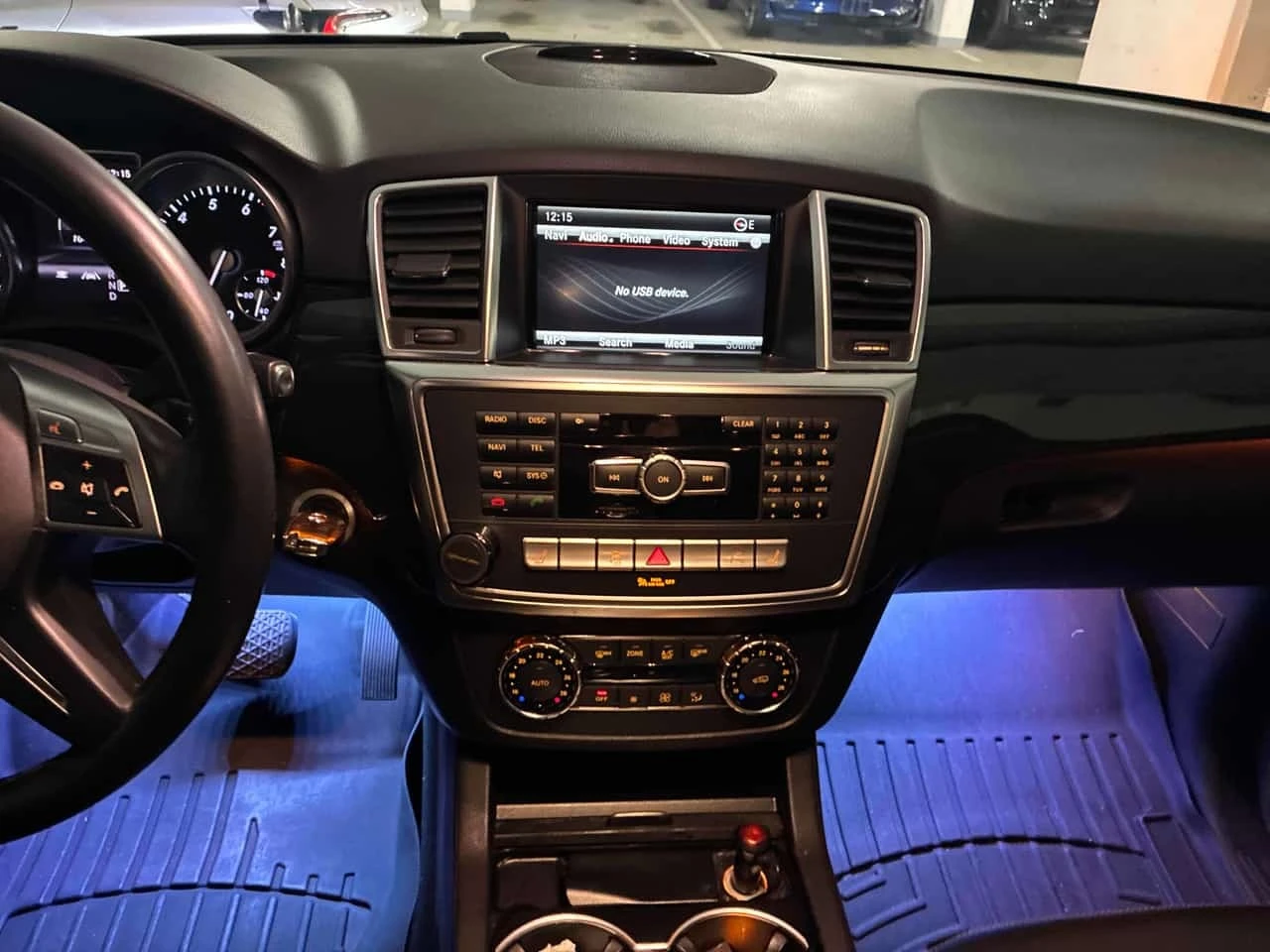 Mercedes-Benz ML 350 * CARFAX * ������� * KEYLESS * ���� *  | Mobile.bg � ����������� 9