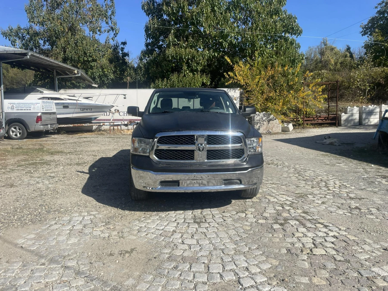 Dodge RAM 1500 5, 7 HEMI SLT 8ZF, снимка 2 - Автомобили и джипове - 56594673