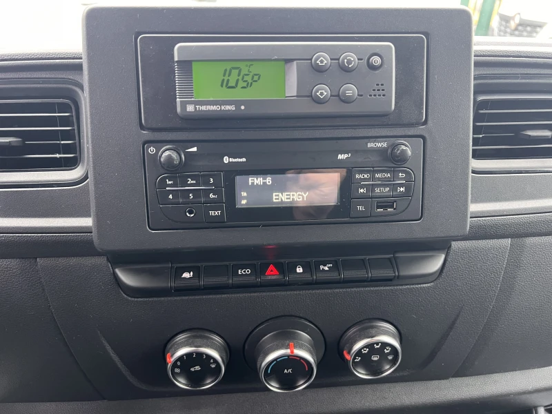 Renault Master Life/L2H2/2.3DCI/136k.c./6MT/N1/ХЛАДИЛЕН 0-8 С, снимка 11 - Бусове и автобуси - 52090193