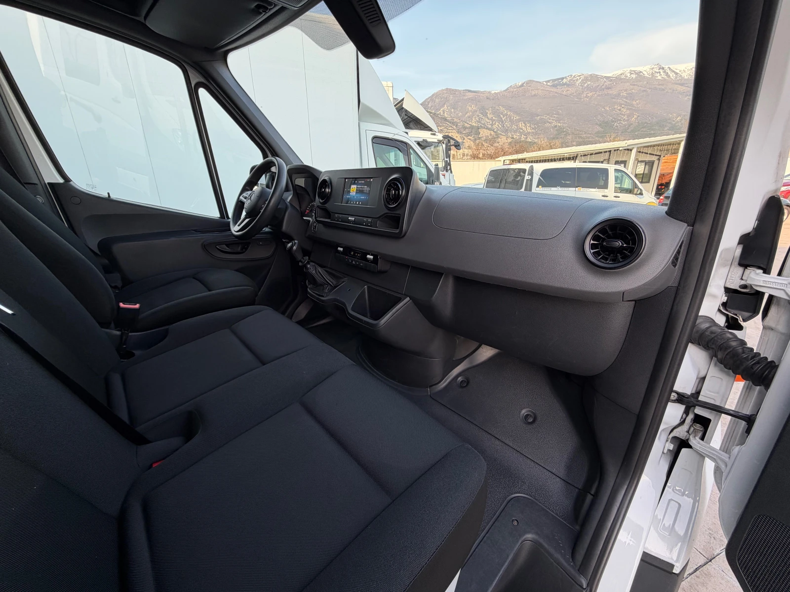 Mercedes-Benz Sprinter 314 EURO6!FULL!ТОП!3-БРОЯ! - изображение 8