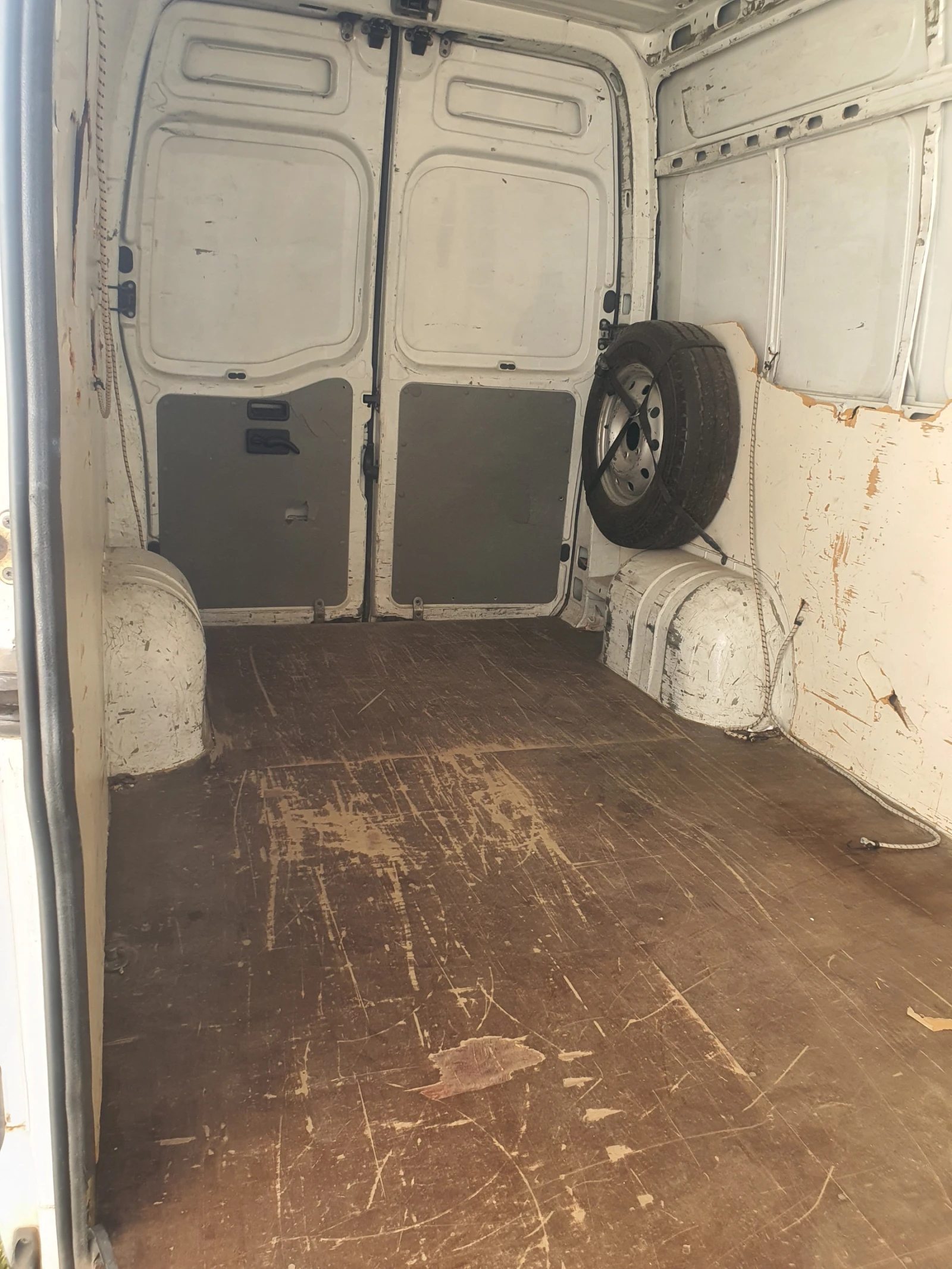 Renault Master Дълга база, снимка 6 - Бусове и автобуси - 54331228