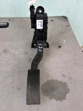 HSVS047-1J600 Педал газ HYUNDAI  i20 1.25, снимка 1
