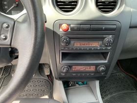 Seat Ibiza, снимка 14 - Автомобили и джипове - 45482924