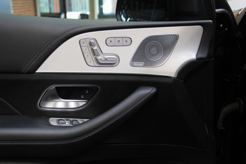 Mercedes-Benz GLE 450 AMG/Burmester/Virtual/Panorama/Head-Up, снимка 10 - Автомобили и джипове - 45408266