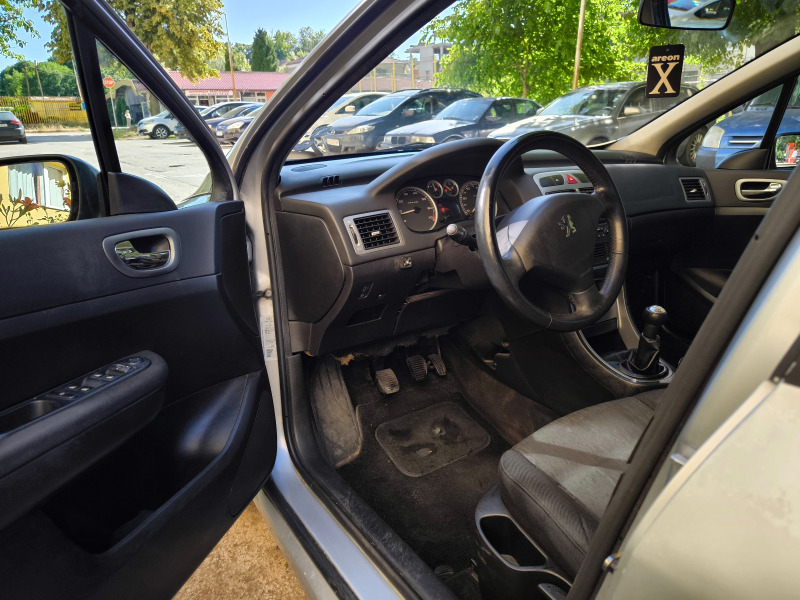 Peugeot 307 2.0i Hatchback, снимка 7 - Автомобили и джипове - 46217247