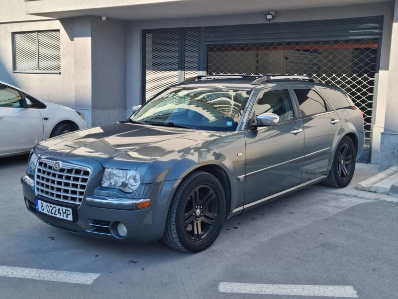 Chrysler 300c 3.5 V6, снимка 2 - Автомобили и джипове - 48685699