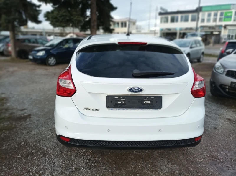 Ford Focus * TITANIUM* 1.6-16v-DURATEC-125ps* НАВИГАЦИЯ* , снимка 4 - Автомобили и джипове - 48337397