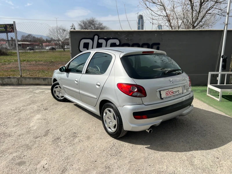 Peugeot 206 Plus 1.1i/GPL Euro5a, снимка 5 - Автомобили и джипове - 49452549