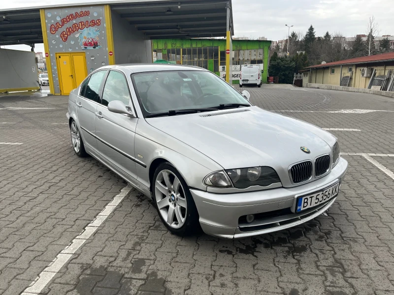 BMW 320 E46, снимка 2 - Автомобили и джипове - 49516348