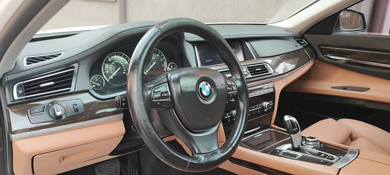 BMW 740 LI, снимка 6 - Автомобили и джипове - 49525634