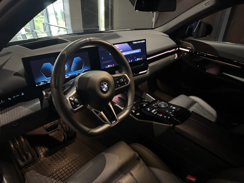 BMW 520 d xDrive M pro Pano B&W, снимка 8 - Автомобили и джипове - 50021583