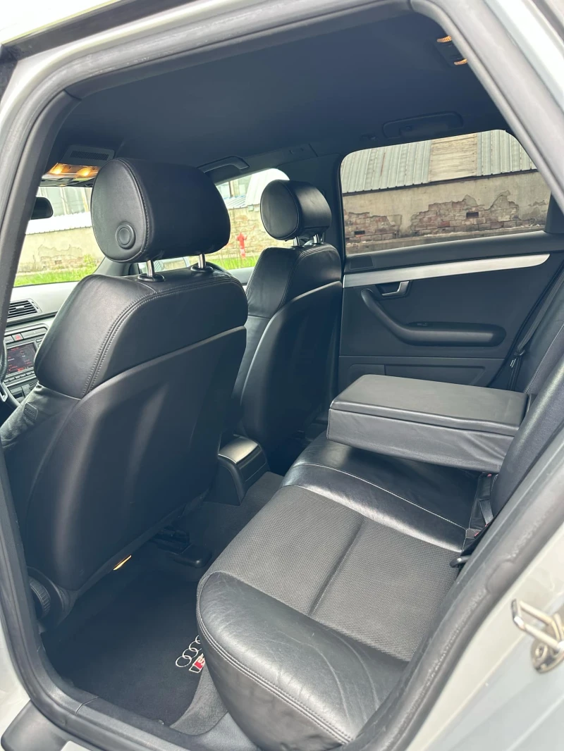 Audi A4, снимка 12 - Автомобили и джипове - 52427147
