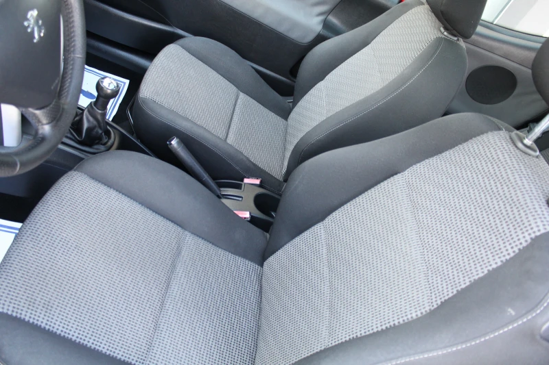 Peugeot 207, снимка 14 - Автомобили и джипове - 52090961