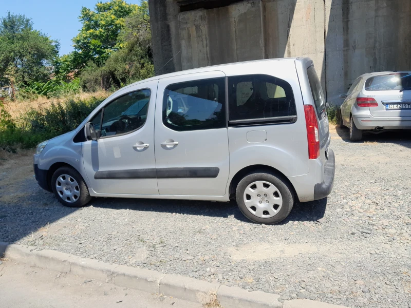 Peugeot Partner 1.6 бензин, снимка 4 - Автомобили и джипове - 51876689