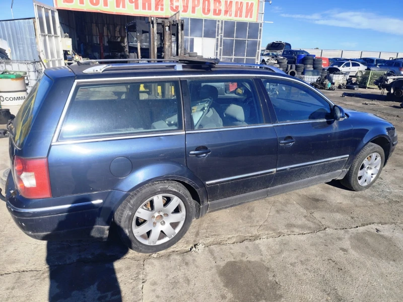 VW Passat 2.5TDI, снимка 5 - Автомобили и джипове - 52388757
