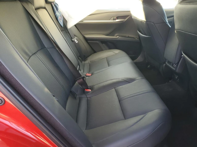 Toyota Camry XSE, снимка 10 - Автомобили и джипове - 53033524