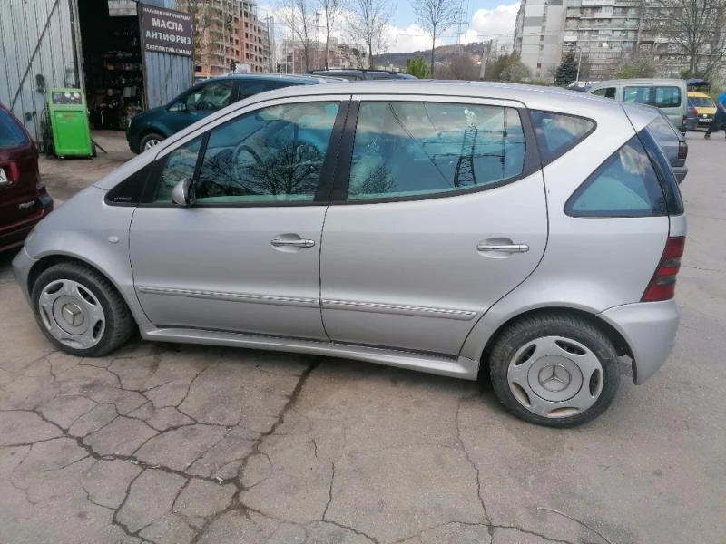 Mercedes-Benz A 160 1.6 i, снимка 3 - Автомобили и джипове - 23628973