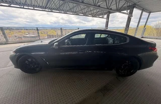 BMW 850 * xDrive * CARFAX * DISTRONIC * 360 * HEAD UP, снимка 2 - Автомобили и джипове - 54425043