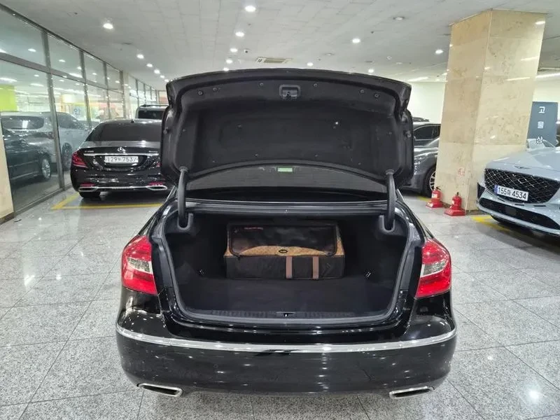 Hyundai Genesis 3.3, снимка 5 - Автомобили и джипове - 54618067
