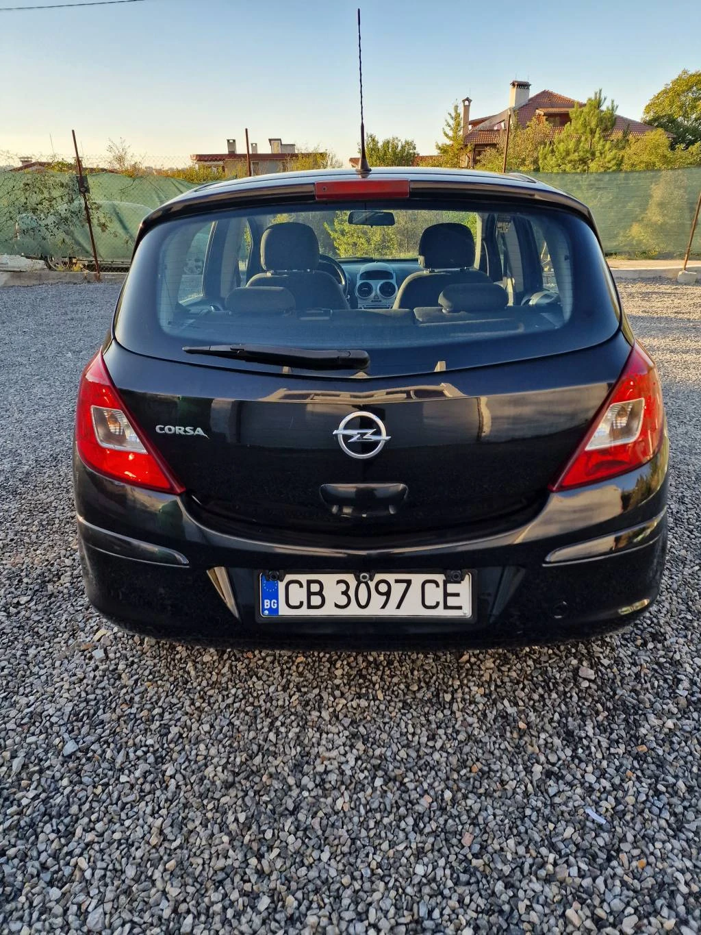 Opel Corsa 1.2 - изображение 4