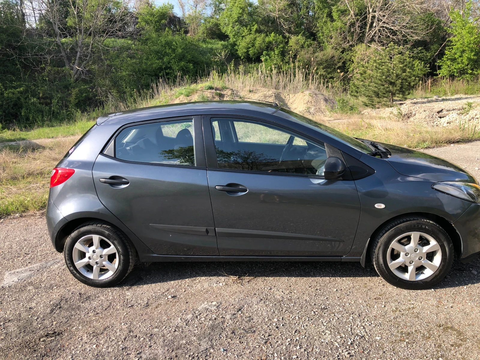 Mazda 2  - изображение 3