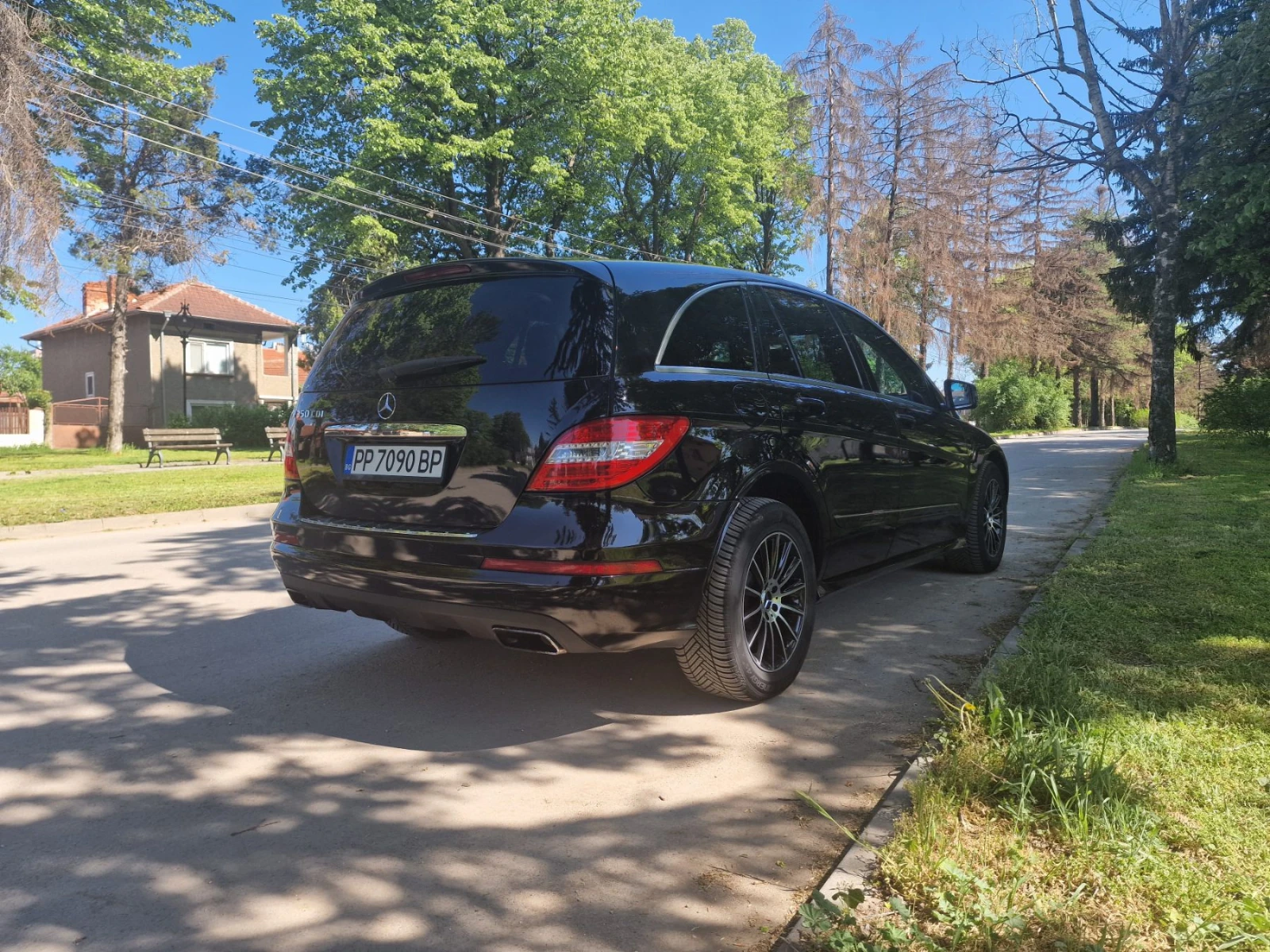 Mercedes-Benz R 350  - изображение 3